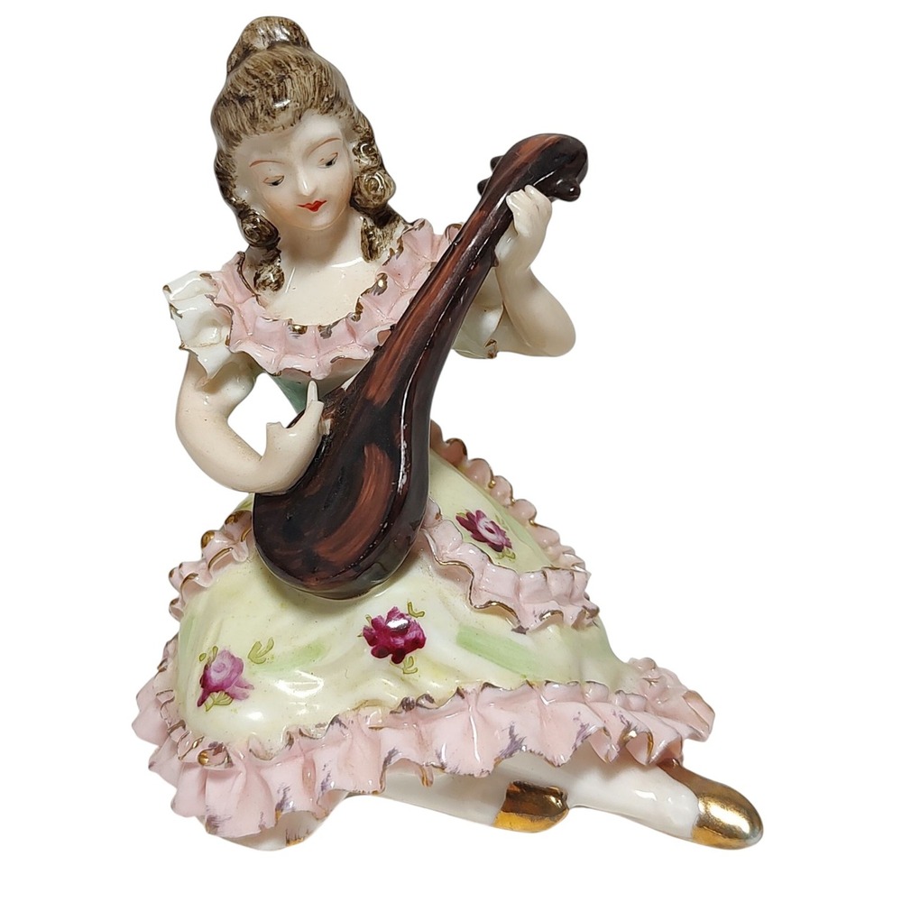 Vintage Thames‎ Victorian Woman Figurine Musical Pink Lace Hand Painted 4 In SEE